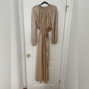 Super comfy beautiful metallic gold dress with elastic wasteband